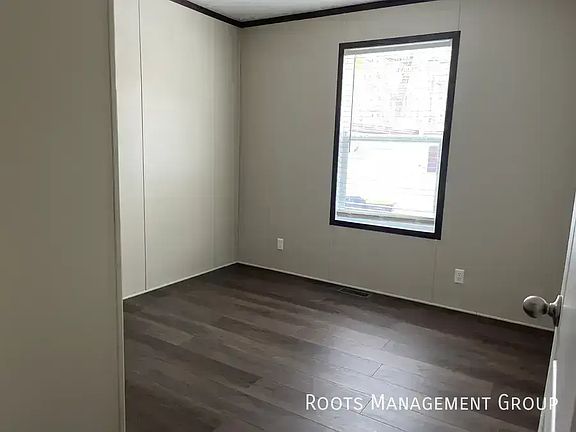 4th image of 803 Birch Ln #B803