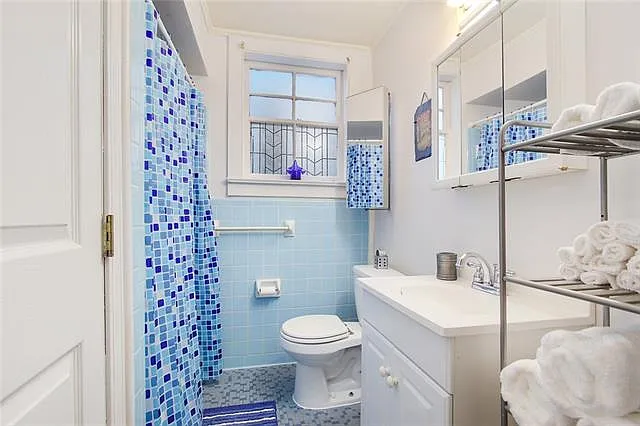 123 N Alexander St — Photo 7