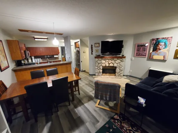 2160 Sun Peaks Rd #3, Sun Peaks Mountain, BC V0E 5N0