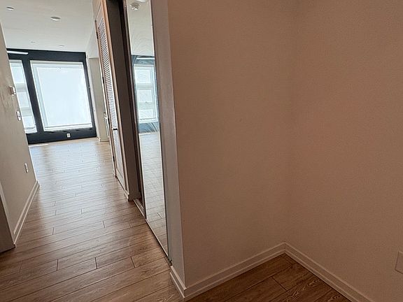 4th image of 411 Wooster St APT 117
