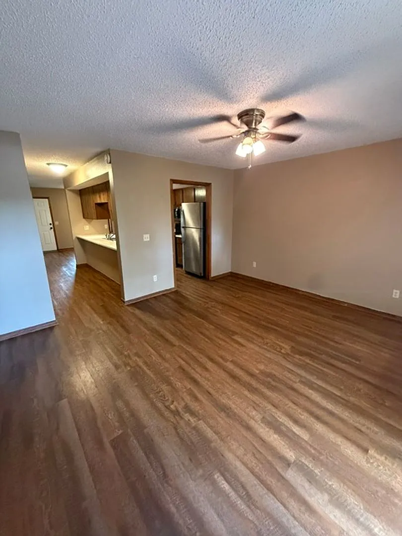 Stonecreek Townhomes — Photo 2