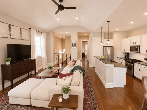 1044 W 25th St Unit E, Houston, TX 77008