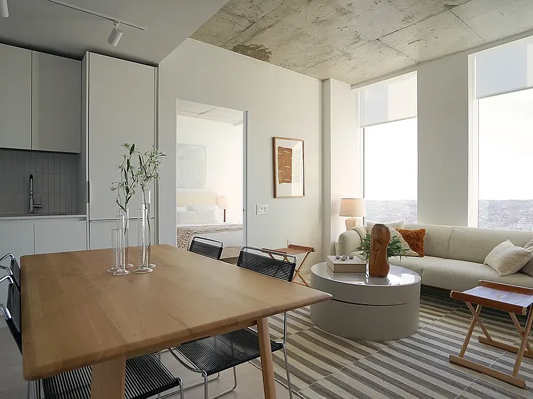 505 State St #19L — Photo 2