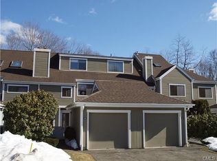 62 Country Walk, Shelton, CT 06484
