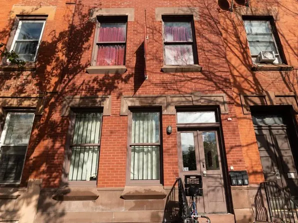 1741 W Diamond St, Philadelphia, PA 19121
