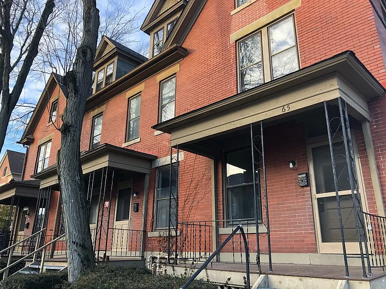 65-71 S Douglass St — Photo 14