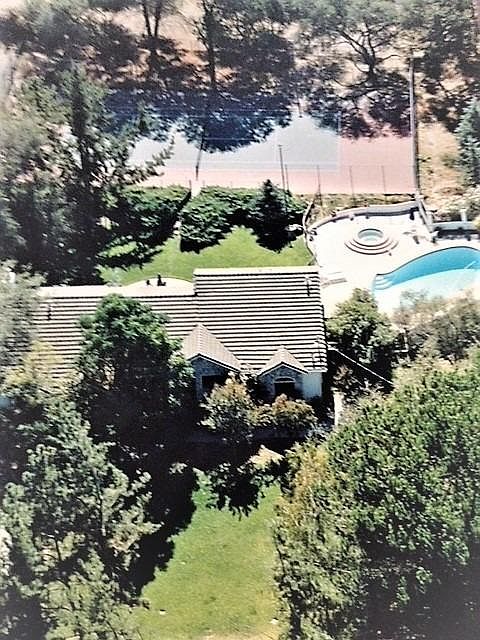 2nd image of 6242 Del Oro Rd