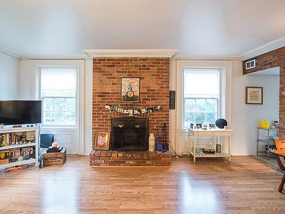 4th image of 6401 5th Ave APT 3