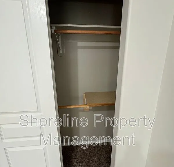 511 Diamond Lake St — Photo 48