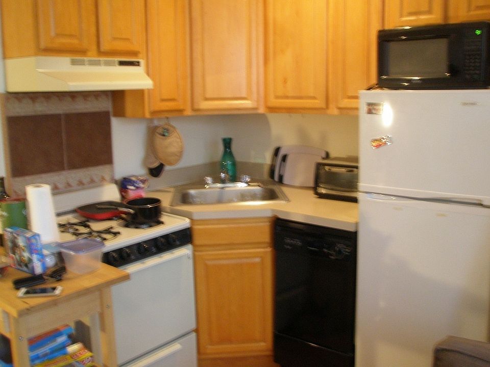 1st image of 283 5th Ave APT 3D