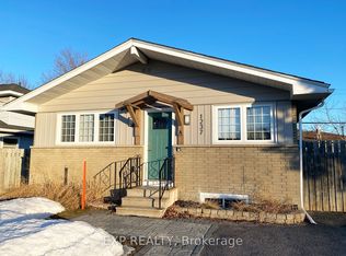 1237 Vancouver Ave, Ottawa, ON K1V 6V2