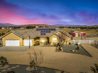 7315 W Avenue A #8, Lancaster, CA 93536
