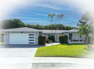 8204 SW 27th Ct, Davie, FL 33328