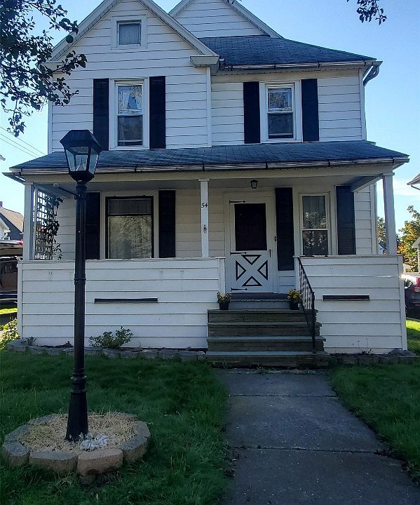 1st image of 54 Mill St