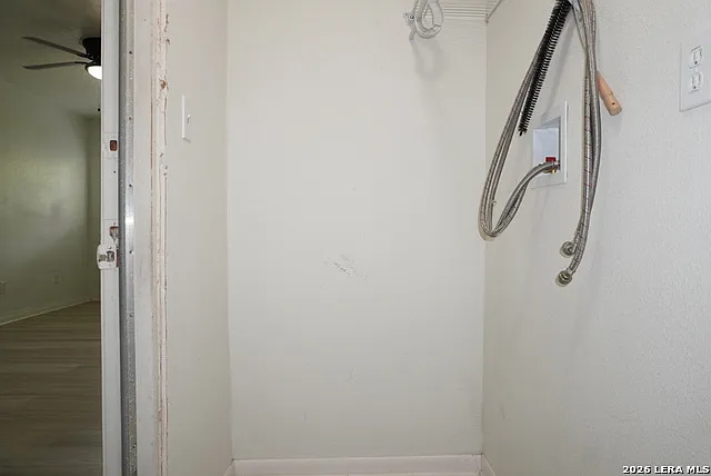230 Goforth Dr — Photo 11