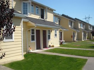 Country Run Apartments, Kelso, WA 98626
