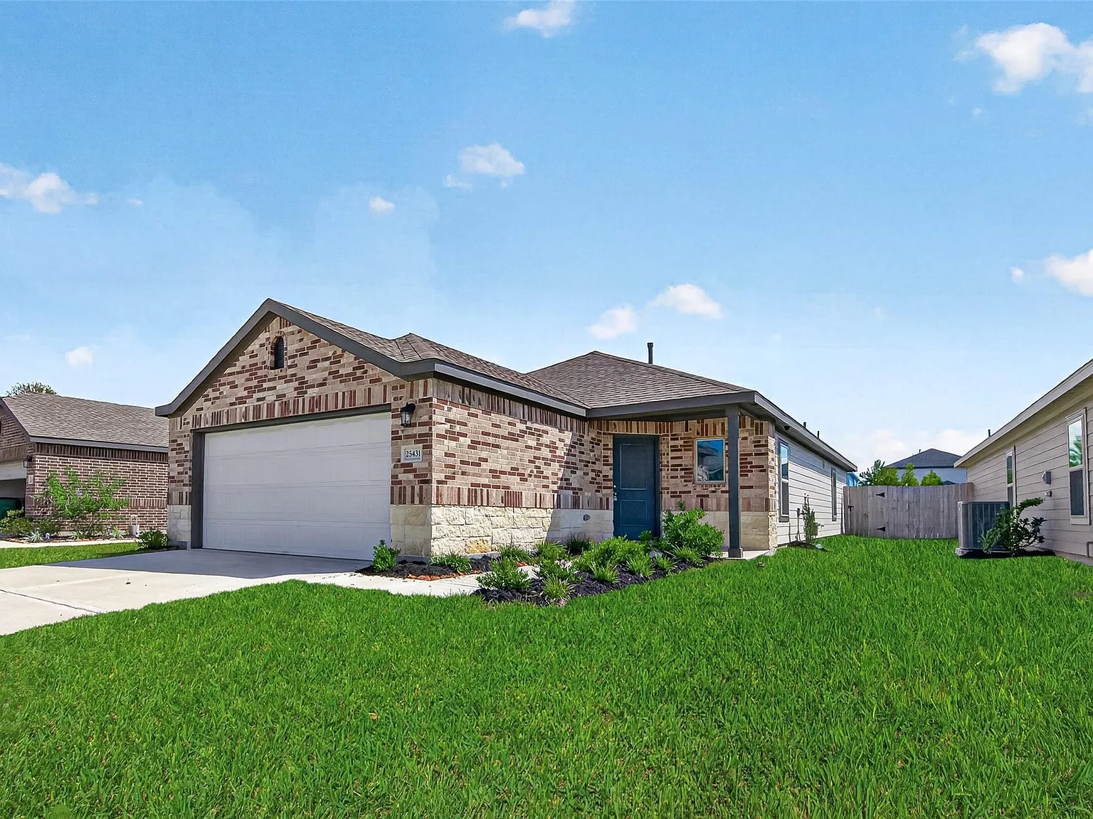 4 bed, 2.0 bath, 1459 sqft, $1,650 — Photo 3