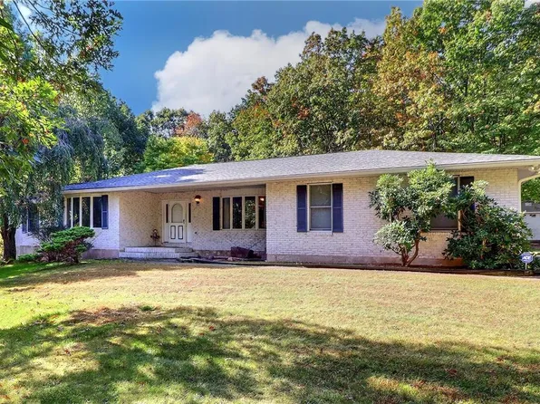 149 Jennifer Ln, Effort, PA 18330
