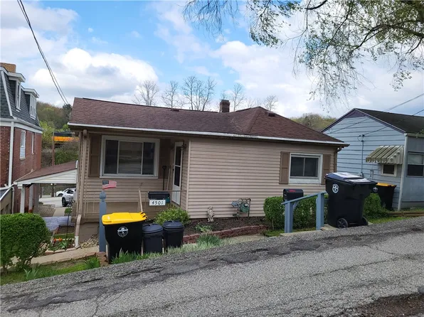4501 Mollenauer St, Bethel Park, PA 15102