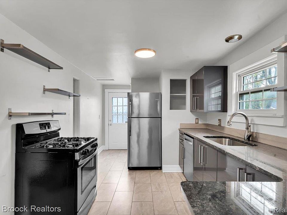 417 W Lincoln Ave, photo 24