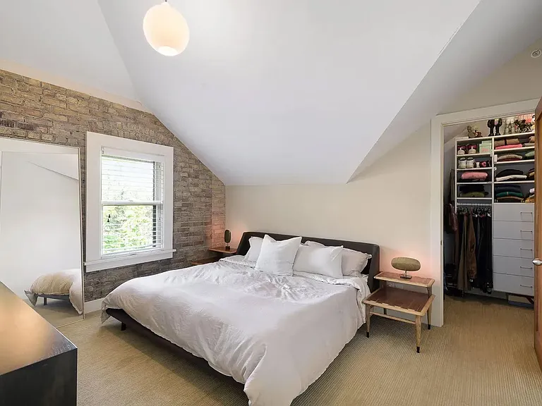 3037 Knox Ave S #301 — Photo 7