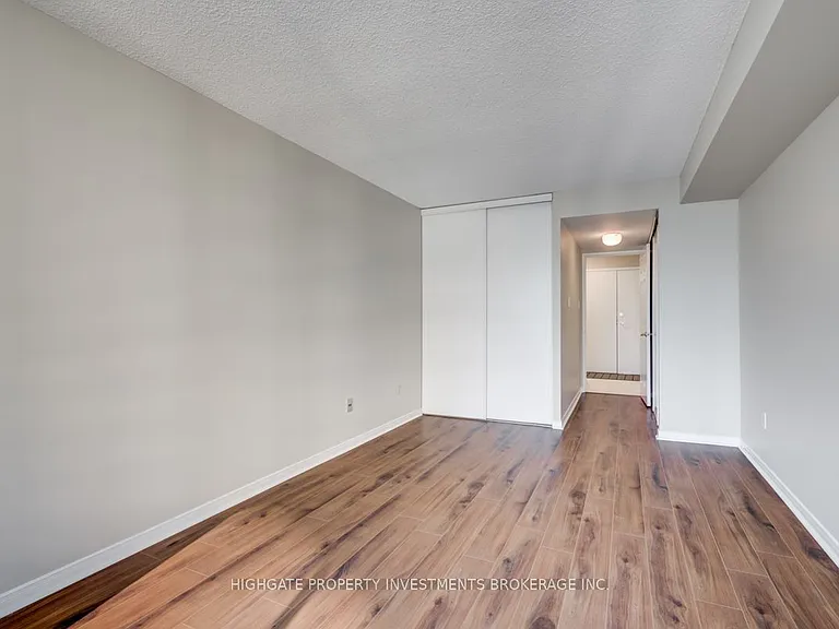 195 Saint Patrick St #901B — Photo 17