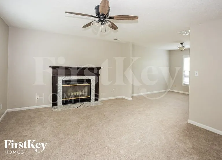 3420 Fortis Ln — Photo 4