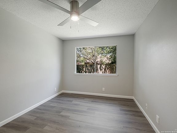 5th image of 7539 Rimhurst
