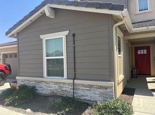 1663 Thistle Ln #2, Los Banos, CA 93635