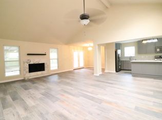 17615 Maplecreek Dr, Houston, TX 77084