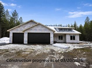 7304 E Autry Ln, Athol, ID 83801