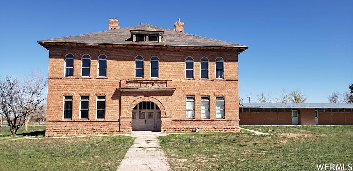 70 W Center St, Kanosh, UT 84637 MLS 1894397 Zillow