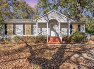 8331 Gera Emma Dr, Charlotte, NC 28215