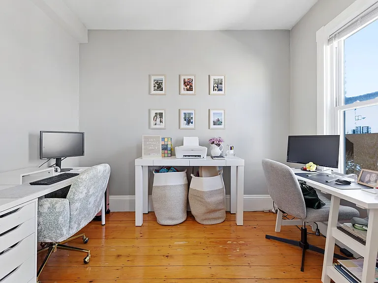 645 E 6th St #2 — Photo 14