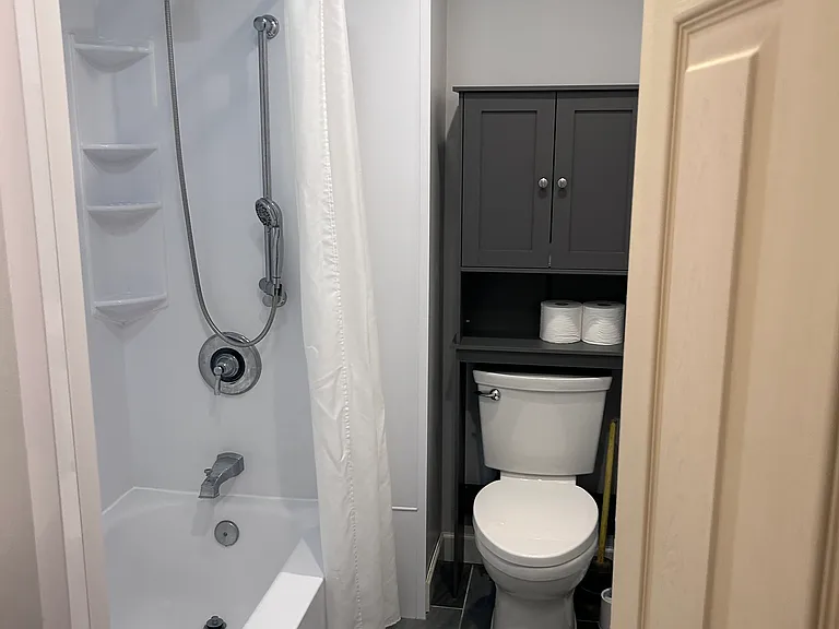 294 Hedgerow Dr — Photo 9