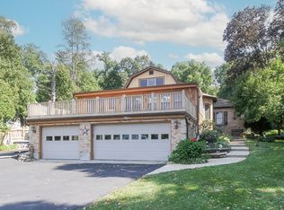 705 N River Rd, Algonquin, IL 60102