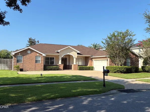 101 Cottonwood Cir, Lynn Haven, FL 32444