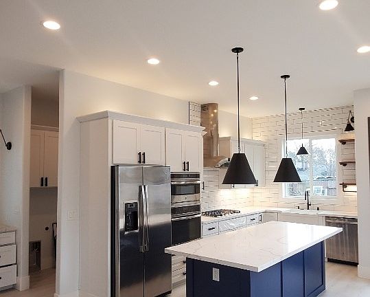 2nd image of 7553 1/2 Cedar Dr