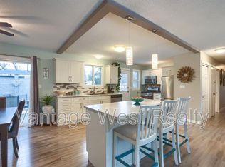 3271A McMahon Rd, West Kelowna, BC V4T 1E9