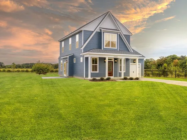 3322 Tower Hill Cir, Cape Charles, VA 23310