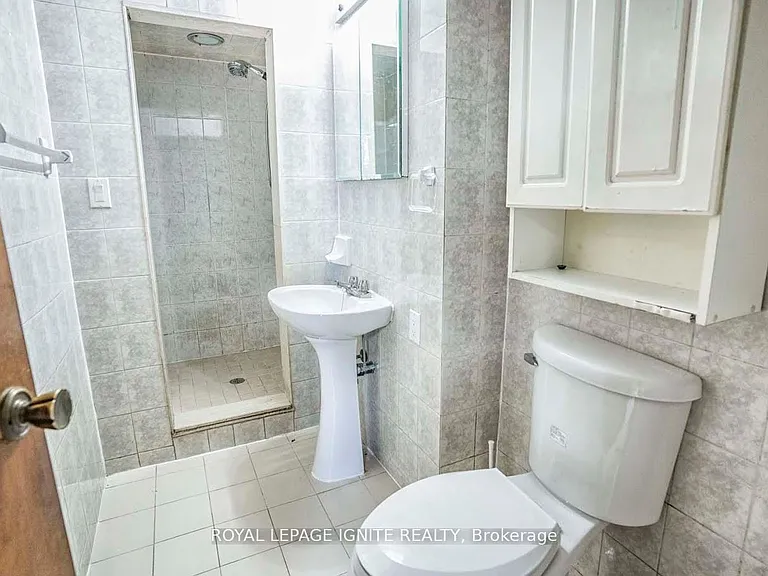 71 Barrymore Rd #BASEMENT — Photo 10