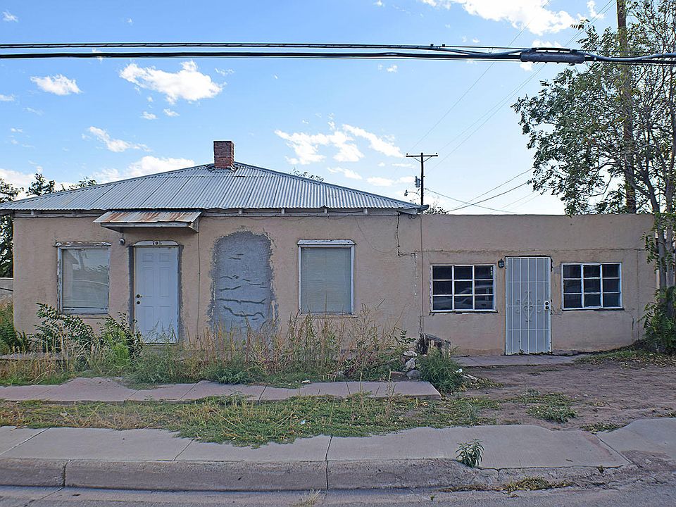 1st image of 102 McCutcheon Ave W