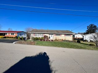103 Golf Dr, Fairmont, WV 26554