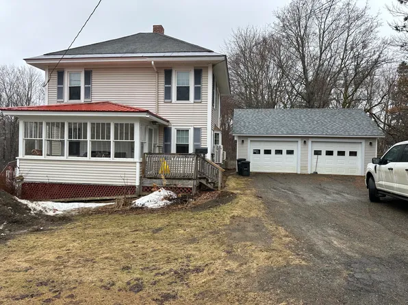 5 Washburn Street, Houlton, ME 04730