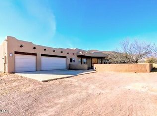 8820 S Siesta Way, Hereford, AZ 85615
