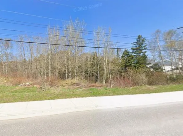 61-67 High Street, Deer Lake, NL A8A1N4