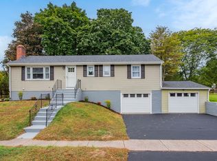 7 Kirkwood Dr, East Hartford, CT 06118