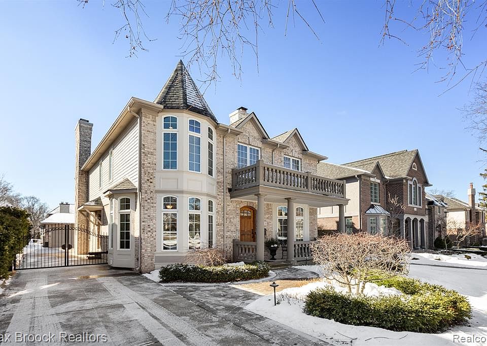 321 Ferndale Ave, Rochester, MI 48307 Zillow