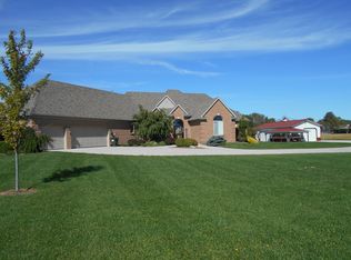 17579 W Elmore Eastern Rd, Elmore, OH 43416