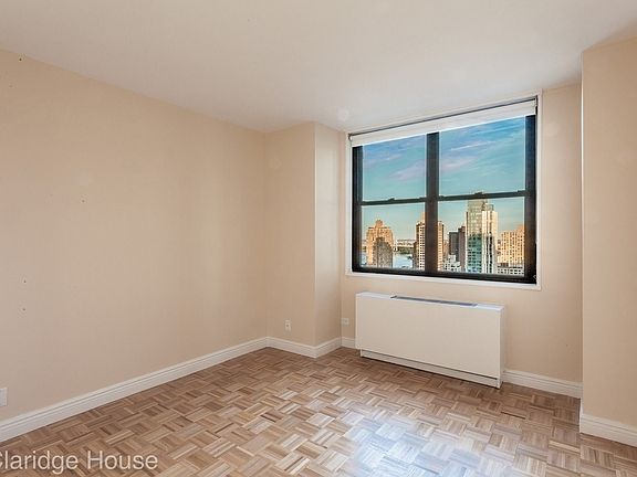 3rd image of 201 E 87th St APT 23L